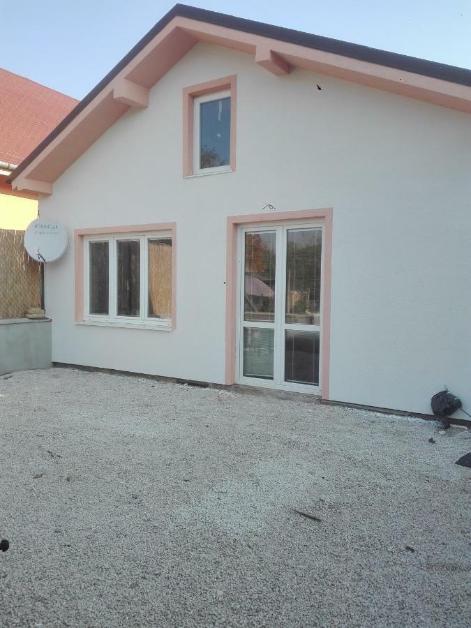 Halex 4 Villa Bojná Buitenkant foto